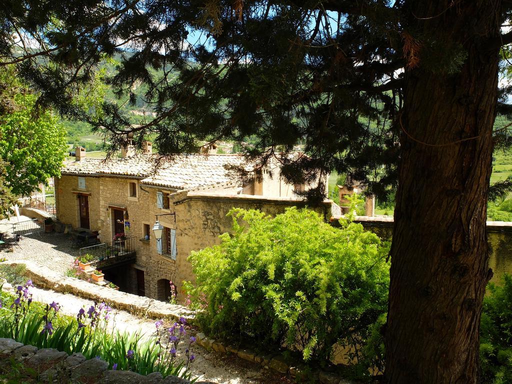 Chambres D'Hotes De L'Abbaye Montbrun-les-Bains Kültér fotó