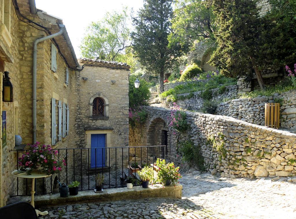 Chambres D'Hotes De L'Abbaye Montbrun-les-Bains Kültér fotó